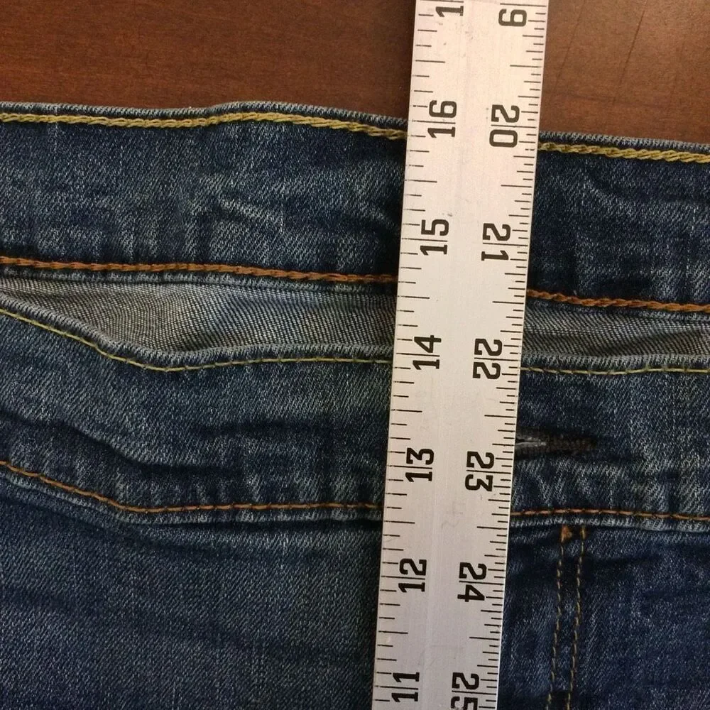 Levi’s 545 jeans 54 medium wash